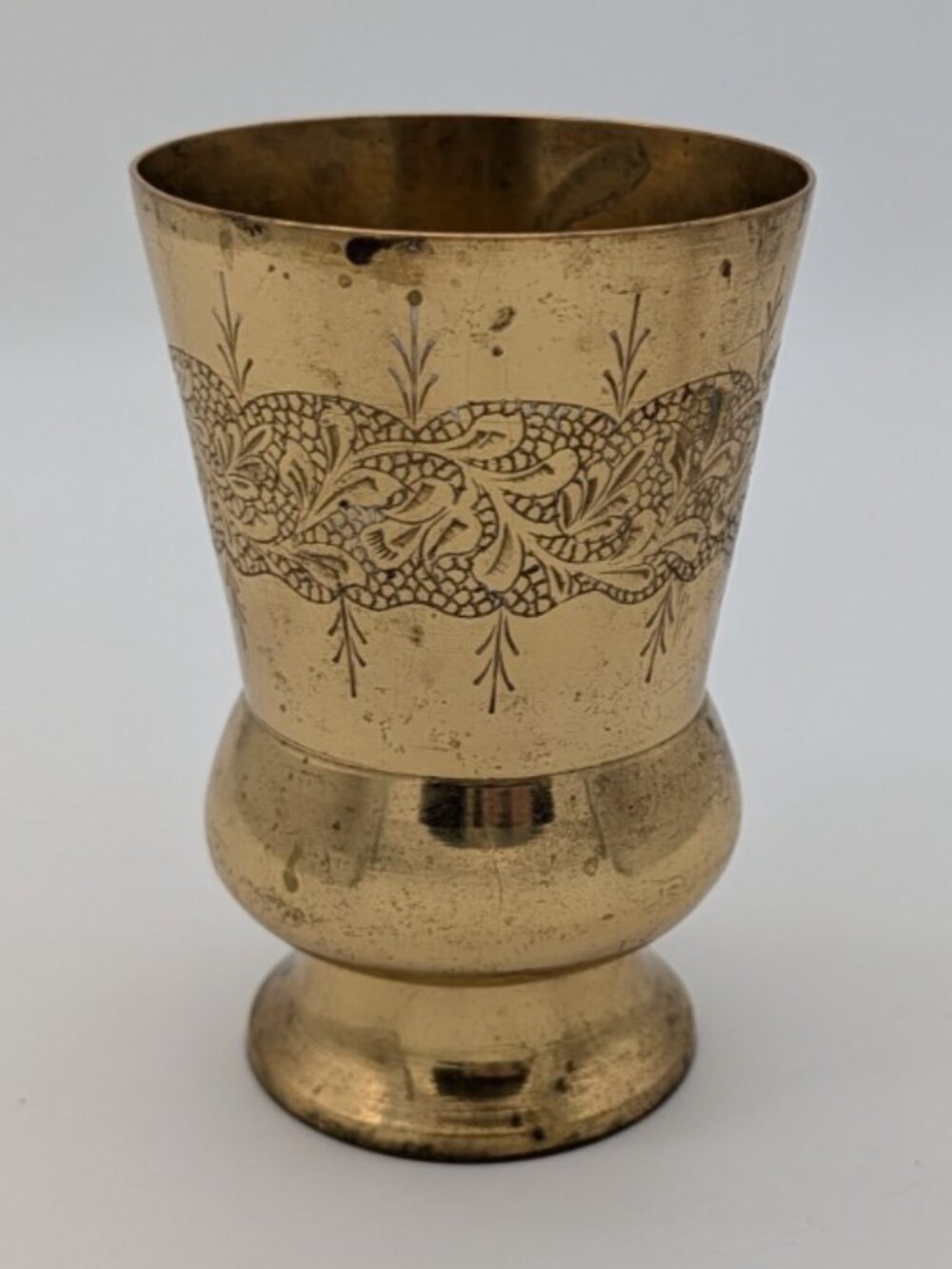 Beautiful Unique Shape Vintage Brass Decorative embossed Glass – Kitchen Tumbler
